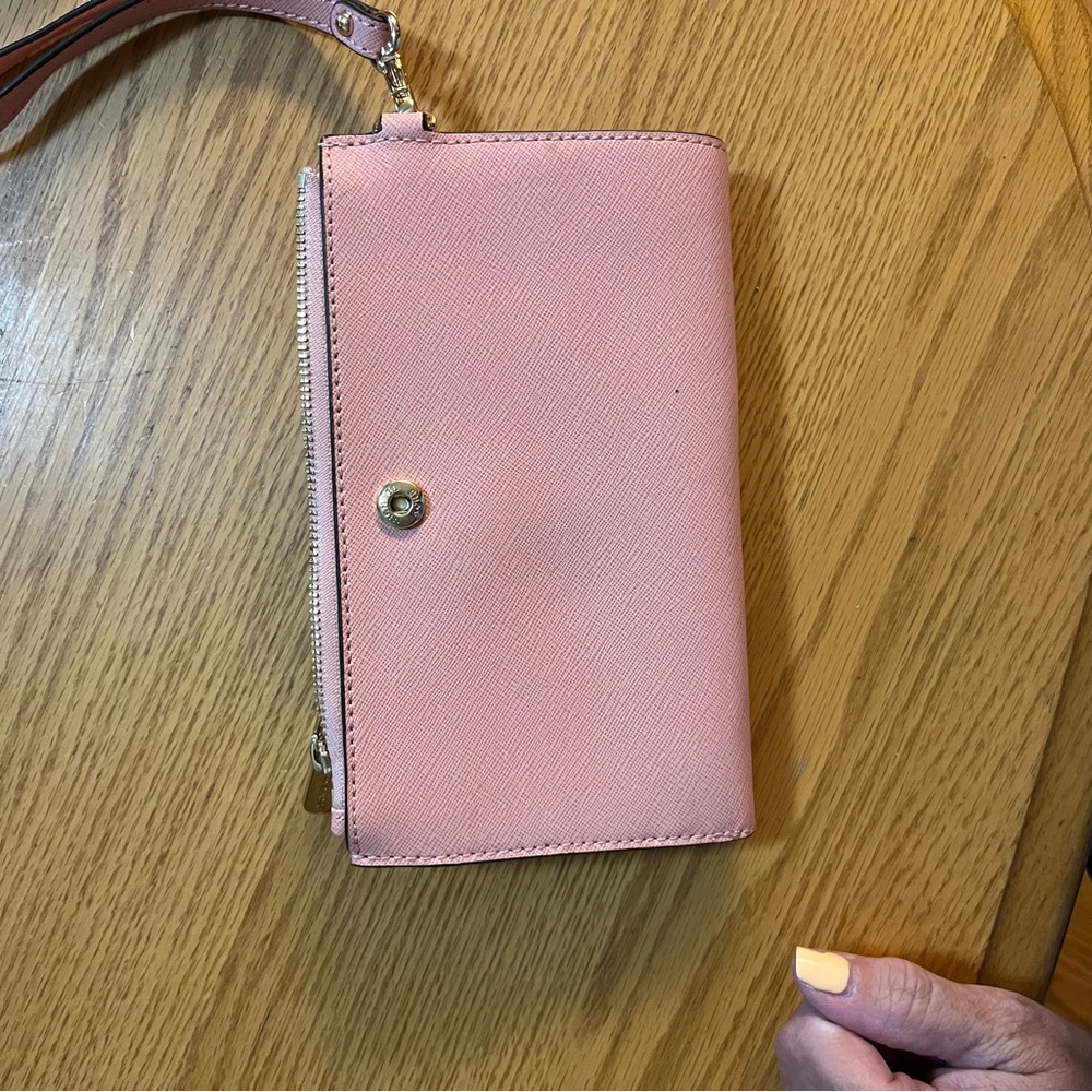 Michael Kors pink wristlet with gold hardware - Picture 2 of 6